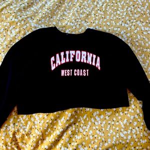 Long sleeve crop top